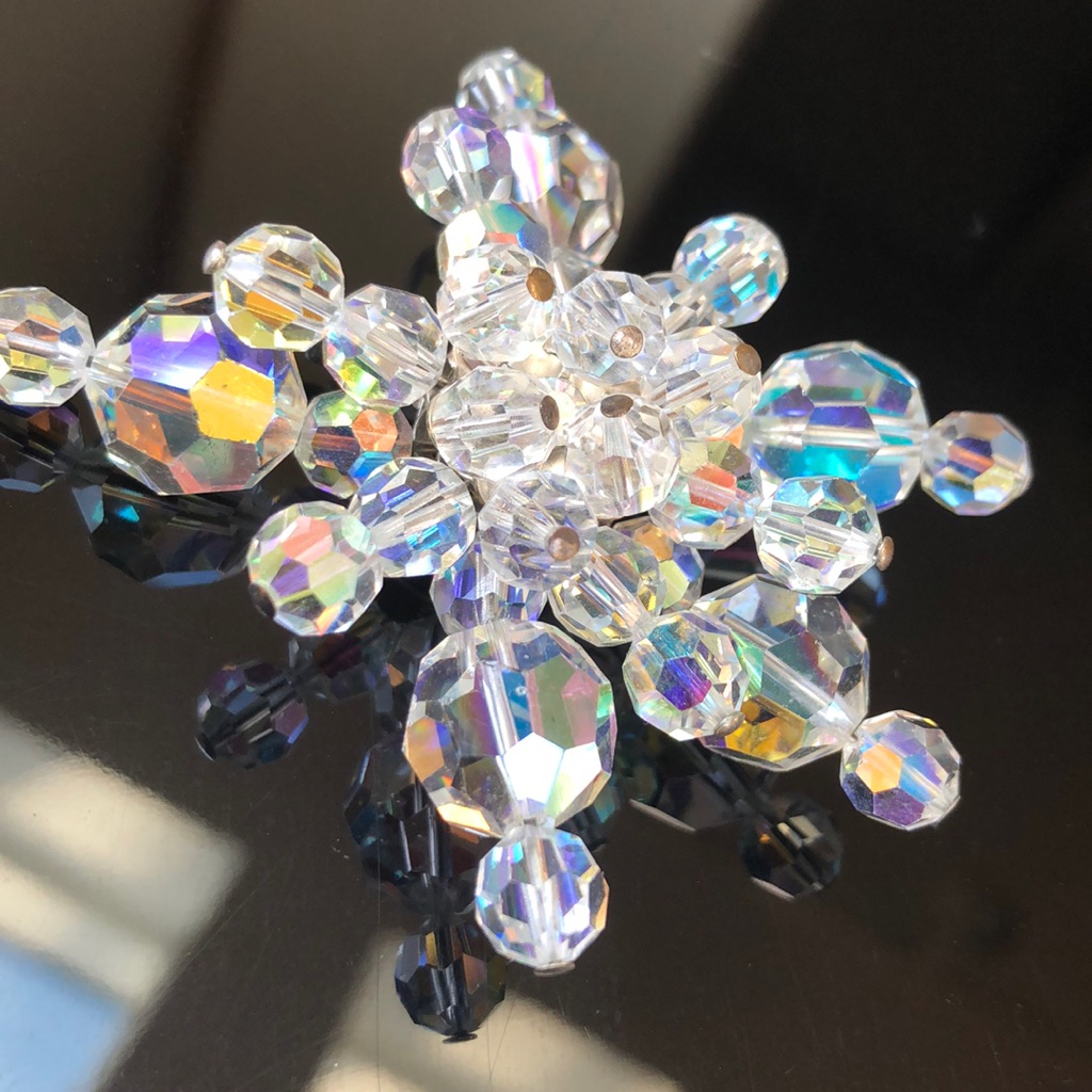 Vtg 1950’s Aurora Borealis Broach